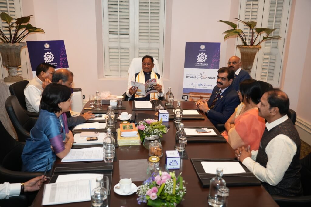 Karnataka Chamber of Commerce : मुख्यमंत्री साय से कर्नाटक चेंबर ऑफ कॉमर्स के प्रतिनिधिमंडल से की मुलाकात