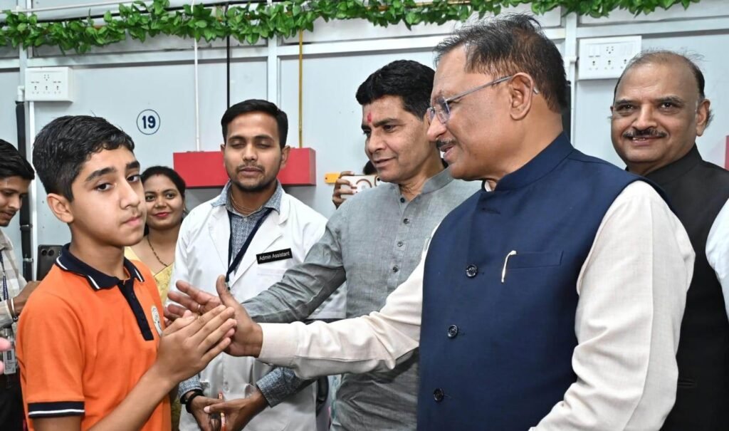 Agricultural Produce Market Complex : मुख्यमंत्री विष्णु देव साय ने किया मनोविकास केंद्र का अवलोकन, विशेष बच्चों से आत्मीय मुलाकात, कहा – यह मानवता की सच्ची सेवा है