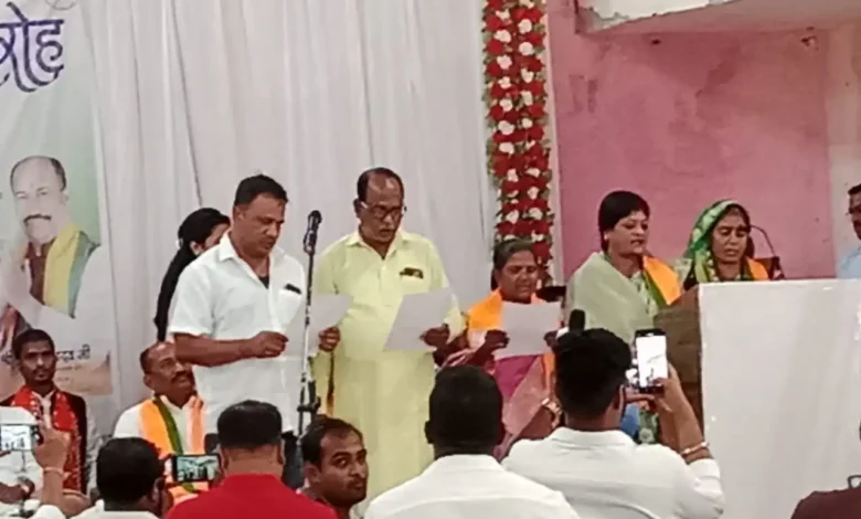 Oath Celebration: Newly elected BJP president of Mana Camp and 15 councilors took oath… Public representatives also said that they will discharge their duties honestly