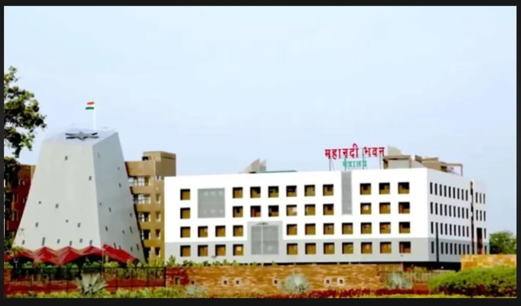 Transfer News : शिक्षा विभाग के अधिकारियों का तबादला… मुख्यमंत्री साय की सख़्त चेतावनी के बाद पहली कार्रवाई, शिक्षा व्यवस्था में लापरवाही बर्दाश्त नहीं, महासमुंद में बोर्ड परीक्षा परिणामों पर सख़्त रुख, मुख्यमंत्री ने जताई थी नाराजगी