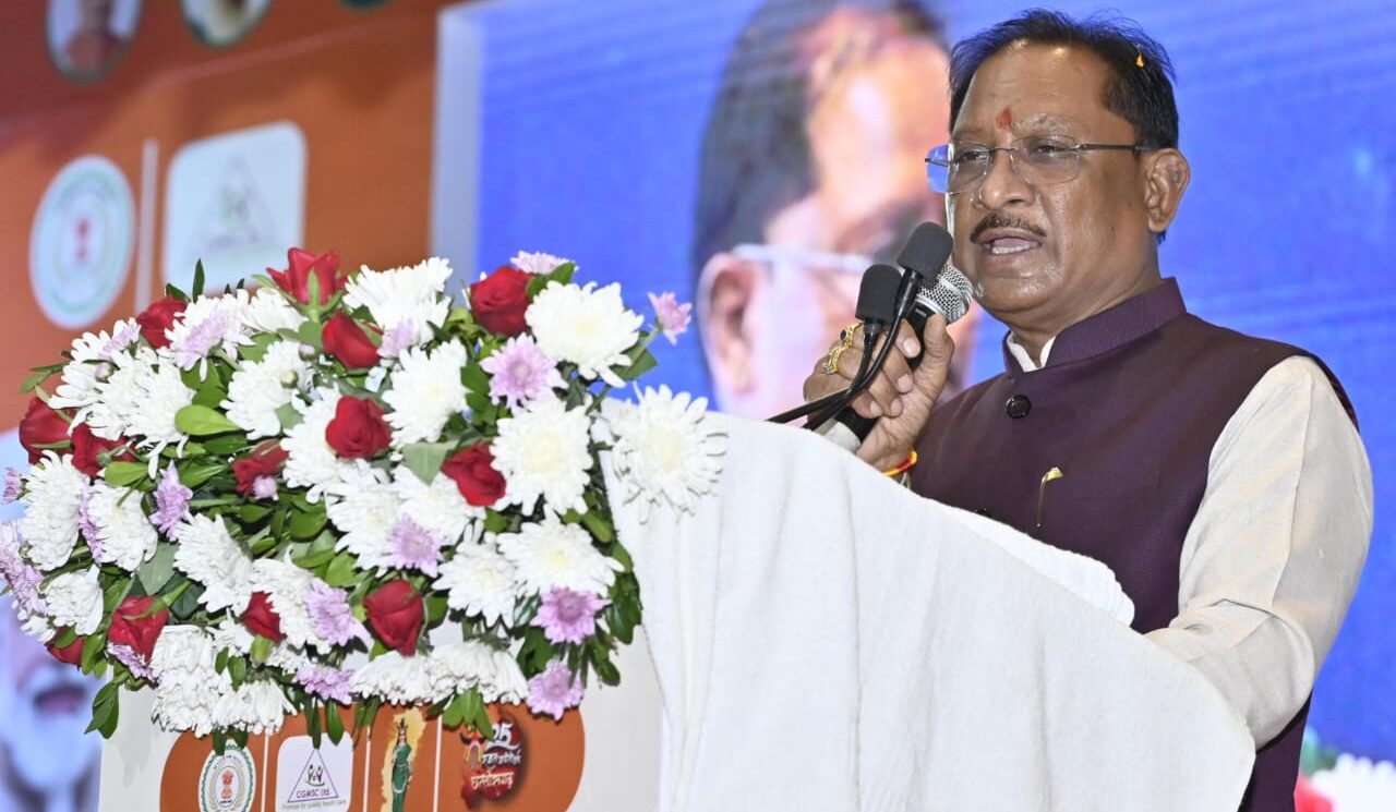 Taking Over Ceremony: CGMSC is playing an important role in strengthening the health system of the state, new Chairman of CGMSC Deepak Mhaske took charge, Chief Minister gave best wishes