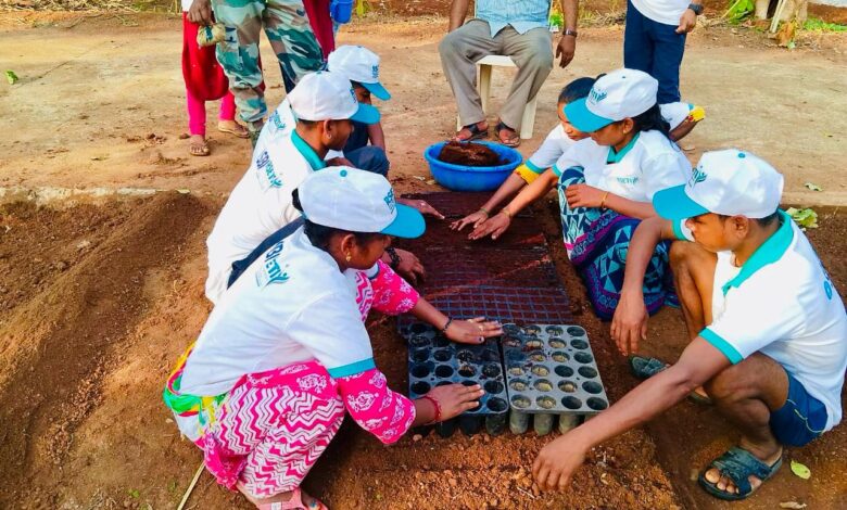 CG NEWS: Surrendered Maoists are getting employment-oriented training, life will change with modern techniques of agriculture and animal husbandry