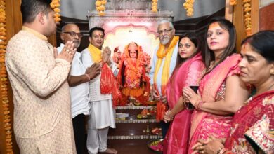 MLA Dr. Sampat Aggarwal: Birthday of MLA Dr. Sampat Aggarwal-A wonderful confluence of social service and spirituality, education, health and national service-MLA Dr. Sampat Aggarwal dedicated his birthday