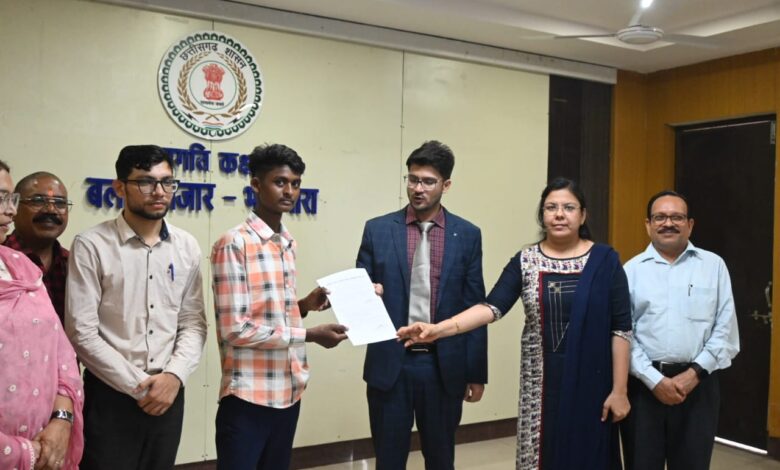 Sushasan Tihar: Chief Minister Vishnudev Sai's visit changed the life of Tikeshwar of Baldakchar, a youth from a special backward tribe got the gift of a job in Sushasan Tihar