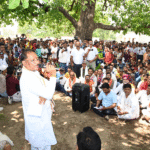 CM Vishnu: Do your work or be ready to be suspended, CM's helicopter suddenly landed in Chukatipani village of GPM district under a Mahua tree