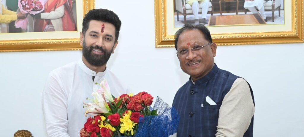 Courtesy Visit : मुख्यमंत्री साय से केन्द्रीय मंत्री चिराग पासवान ने की सौजन्य मुलाकात