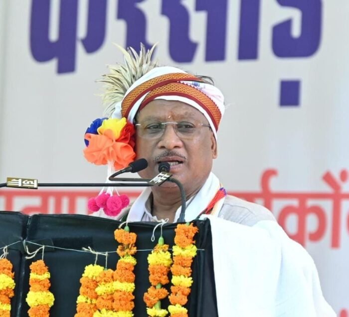 Kanker News : मुख्यमंत्री विष्णुदेव साय कांकेर में बुढालपेन करसाड़ एवं मांदरी महोत्सव में हुए शामिल, भानुप्रतापपुर और दुर्गकोंदल में गोंडवाना सामाजिक भवन के लिए 25-25 लाख रूपए क घोषणा, “एक पेड़ मां के नाम” अभियान में सहभागिता की अपील