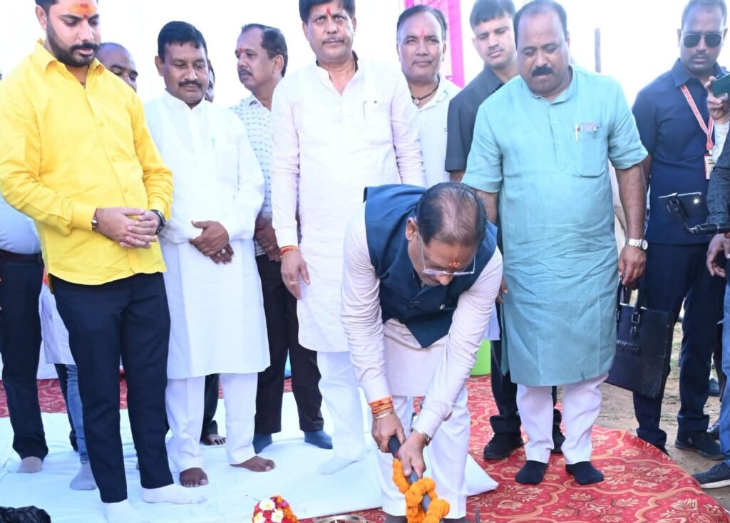 Jashpur News : मुख्यमंत्री साय ने कुनकुरी में 250 सीटर नालंदा परिसर का किया भूमिपूजन, लाइब्रेरी में होगी इंडोर और आउटडोर अध्ययन की व्यवस्था