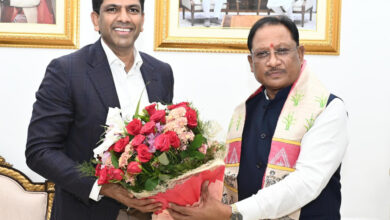 Union Minister Dr. Chandrashekhar Pemmasani made a courtesy call on CM Vishnu Dev Sai...! Discussion on effective implementation of schemes