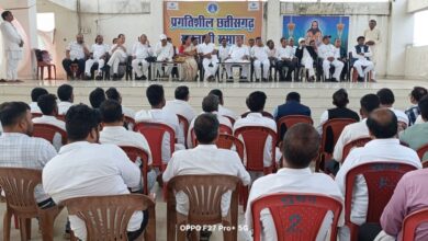 Giraudpuri Dham: The newly elected state president and office bearers of the Progressive Chhattisgarh Satnami Samaj were welcomed at various places, the first meeting was held at Giraudpuri Dham... important decisions were taken
