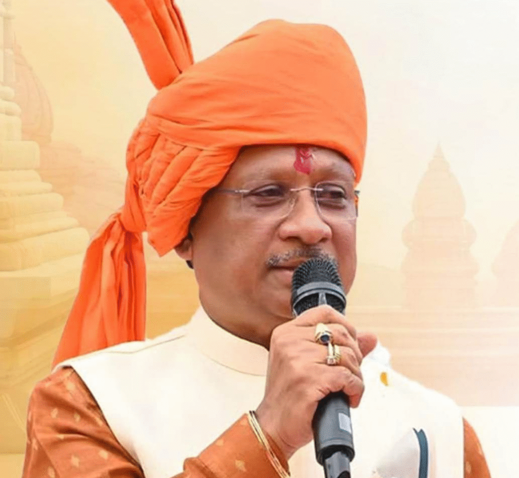 Jashpur News : मुख्यमंत्री विष्णुदेव साय की ऐतिहासिक पहल, जशपुर जिले के 48 मंदिरों के जीर्णाेद्धार के लिए 2.03 करोड़ रुपये स्वीकृत