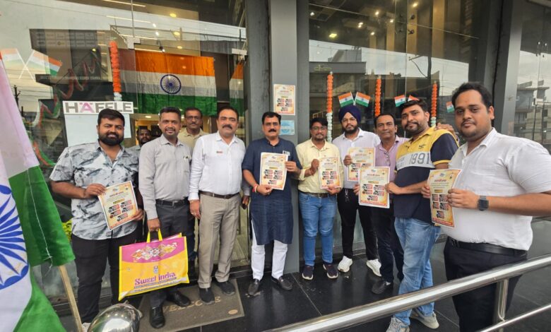 Swadeshi Awareness Campaign: Indian goods - our pride...! Young CAT runs Swadeshi awareness campaign in Raipur