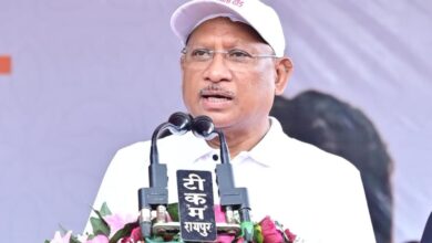 CM Vishnu: Our tricolor is a living symbol of the struggles and sacrifices of our ancestors over the years, Chief Minister Sai ran for freedom with thousands of youth, paid homage to Bharat Mata and Rani Durgavati by garlanding their statues