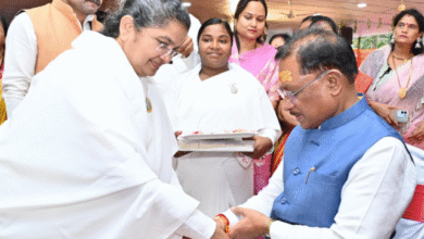 Raipur News: On the auspicious occasion of Raksha Bandhan, Brahma Kumari sisters tied Rakhi to Chief Minister Vishnu Dev Sai