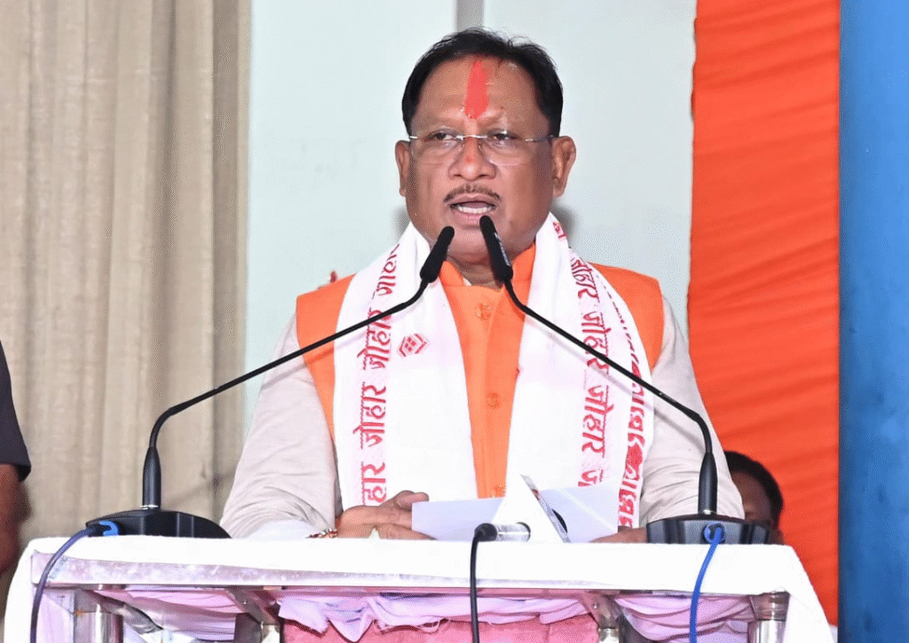 CM Vishnu : छत्तीसगढ़ की बहनों की सुरक्षा, सम्मान और सशक्तिकरण के लिए हमारी सरकार प्रतिबद्ध, रक्षाबंधन पर जशपुर एक्सप्रेस का शुभारंभ, बिहान की 12 दीदियों को ई-रिक्शा का उपहार