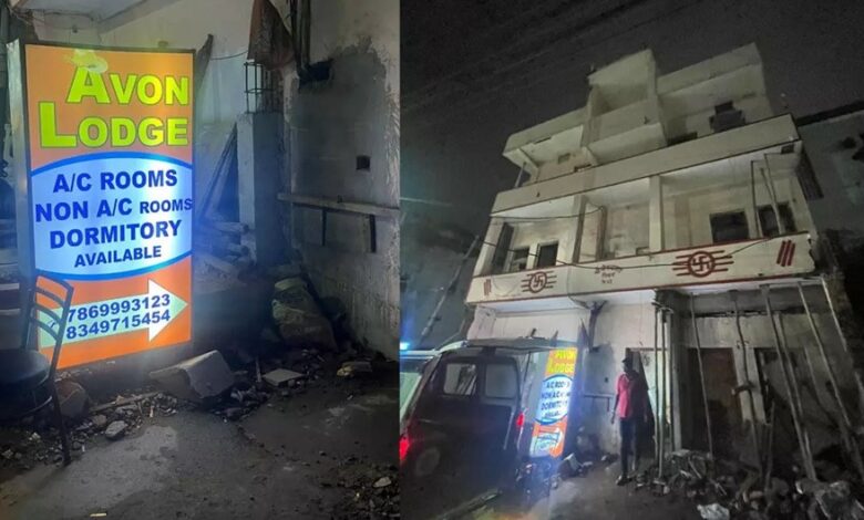 Murder with a Weapon: A young man was murdered with a sharp weapon at Avon Lodge in Raipur...! A 16-year-old girl brutally murdered him after a dispute with her boyfriend.
