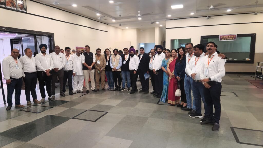 CAIT की नागपुर में राष्ट्रीय बैठक सम्पन्न…! व्यापारियों के सशक्तिकरण और स्वदेशी अभियान को मिला नया बल…छत्तीसगढ़ से प्रतिनिधि मंडल ने किया भागीदारी