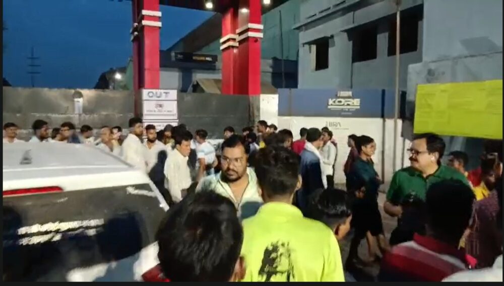 Godavari Plant: Big news from Raipur! Major accident at Godavari Plant... 6 workers killed and several injured after shed collapses. VIDEO