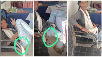 Drunk Headmaster: This is the school's female headmaster, drunk...! Feet on the table, bread in her pocket... The collector suspended her... after saying 'thank you'... Listen to the video here.