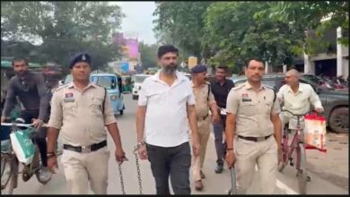 Pushed into Prostitution: A heart wrenching case from Bilaspur...! Minor was pushed into prostitution by her friend and mother...held hostage and handed over to back to back boys...now 3 arrested