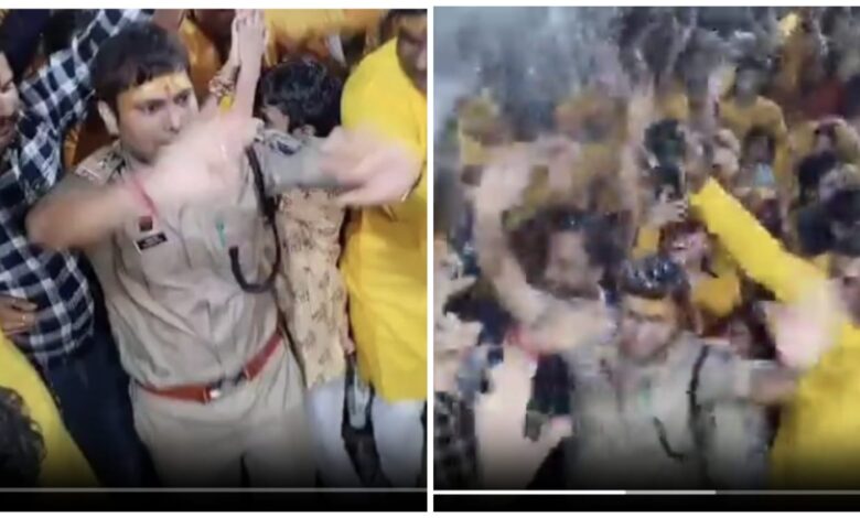 SP Danced on Bhajan: Dignity stuck between uniform and faith...! VIDEO of SP Bhojram Patel dancing on bhajan goes viral... watch here