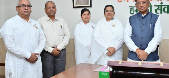 Courtesy Meet: Delegation of Prajapita Brahmakumari Ishwari University pays courtesy call to Chief Minister Vishnu Dev Sai, invites them to attend the Global Summit