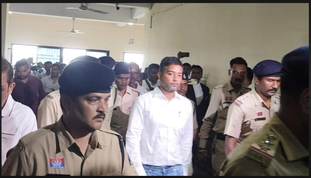 Liquor Scam Case : Ex CM के बेटे चैतन्य बघेल को कोर्ट से फिर झटका…! 101 दिन से है जेल में बंद…अब जमानत याचिका खारिज…अदालत ने कहा…?