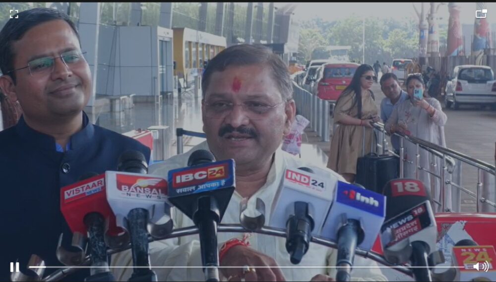 MP Santosh Pandey: Santosh Pandey's scathing attack on Bhupesh Baghel...! He has no moral right to comment on Naxal policy... Listen to the video here.