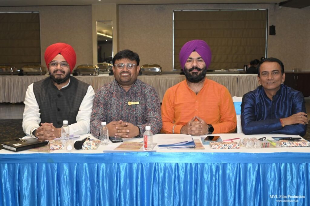 Young CAIT : युवा व्यापारियों की ऊर्जा से सजी बिजनेस मीट…! ‘वोकल फॉर लोकल’ और ‘सशक्त स्वदेशी व्यापार’ का लिया संकल्प