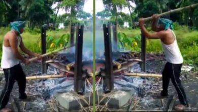 Heartlessness: The terrifying face of Kaliyuga! A friend rained blows of sticks on the deceased's funeral pyre...the reason was a 50,000 rupee debt...watch the video here.