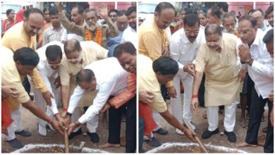Raipur Adarsh ​​Nagar: Groundbreaking ceremony for the construction of an aspirational toilet in Adarsh ​​Nagar at a cost of 28 lakh rupees... South MLA Sunil Soni presented the gift.