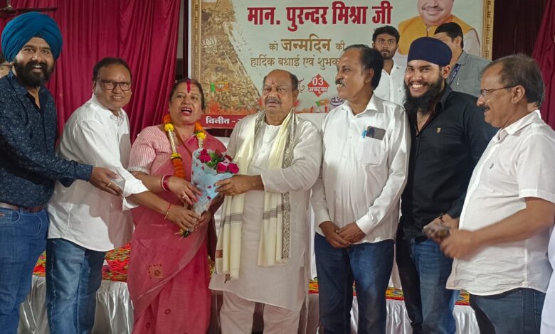 MLA Birthday: On his 68th birthday, MLA Purandar Mishra once again set a living example of his connection with the public.