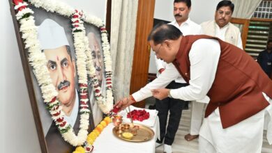 CM Vishnu: Chief Minister Sai paid tribute to Father of the Nation Mahatma Gandhi and former Prime Minister Lal Bahadur Shastri on their birth anniversary.