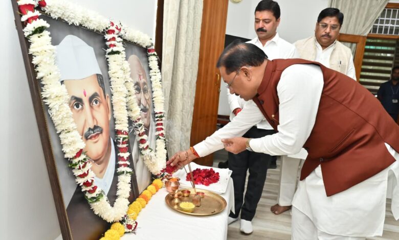 CM Vishnu: Chief Minister Sai paid tribute to Father of the Nation Mahatma Gandhi and former Prime Minister Lal Bahadur Shastri on their birth anniversary.