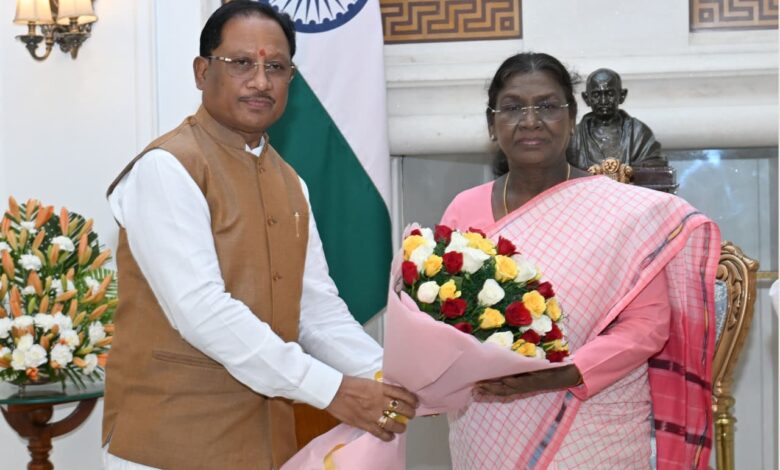 Courtesy Meet: Chief Minister Vishnudev Sai paid a courtesy call on President Draupadi Murmu in New Delhi