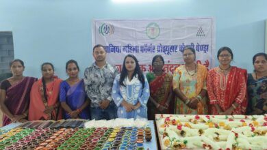 Special Article: Women of the group are prospering by selling diyas and puja items, having made sales worth Rs 1.11 lakh.