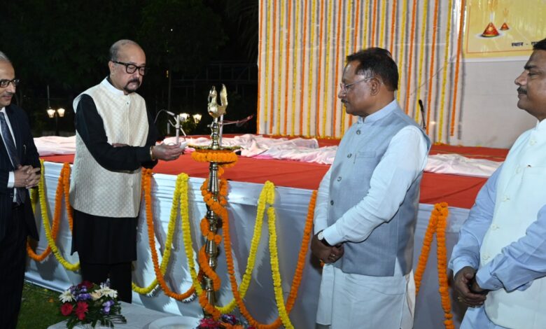 Diwali Get-Together: A Diwali get-together was organised at Raj Bhavan, attended by Chief Minister Sai, public representatives and eminent citizens.