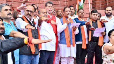 National Unity Day: Chief Minister administered the oath of national unity, participated in the 'Unity Run' with school children, public representatives and the general public, and garlanded the statue of Sardar Patel on National Unity Day.