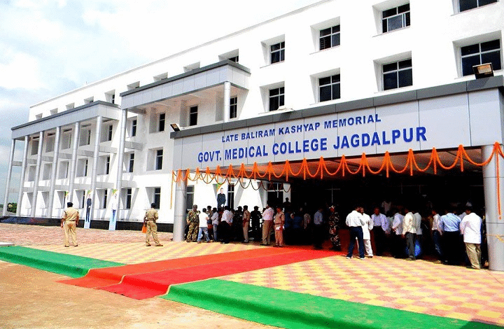 Bastar: Significant development of health facilities in Bastar district in 25 years, health revolution has saved millions of lives