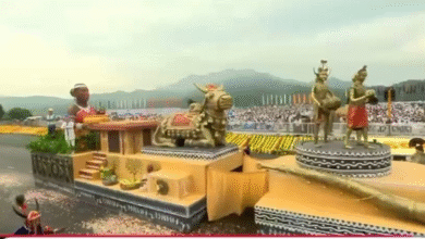 Unity Parade: Bastar honoured on the soil of Gujarat... Chhattisgarh's tableau showcased a new model of development in the Unity Parade, Prime Minister Narendra Modi was impressed by the glimpse of the new Chhattisgarh.