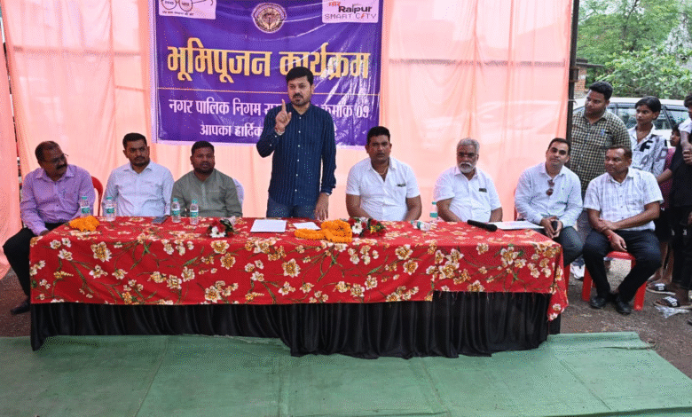 MLA Anuj: MLA Anuj performed the ground breaking ceremony for development works worth over Rs 39.77 lakh in Amasivini and Kachana. "Development is my resolve, the public is my strength" - Anuj