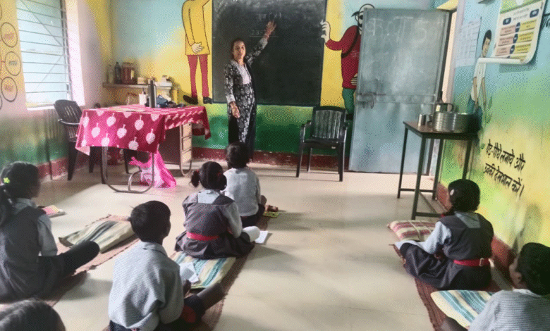 Rationalization Policy: The light of education has returned to the remote forest region of Swachh Bharat through the rationalization policy. The posting of teachers at Nagam School has brought enthusiasm to children, and parents have expressed gratitude.