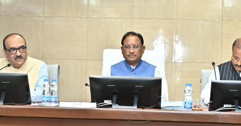 Collector Conference: The Collector Conference deliberated on good governance, transparency and public welfare schemes. Chief Minister Vishnu Dev Sai displayed strictness at the Collectors' Conference, saying, "Negligence in public interest will not be tolerated."