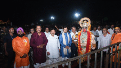 MLA Anuj: Grand celebration of Vijayadashami in Kharora of Dharsiwa, MLA Anuj Sharma participated in Ravana Dahan.