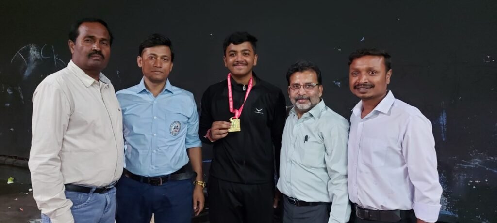 Asian Youth Games : छत्तीसगढ़ के खेल इतिहास में रचा नया अध्याय…! बस्तर के युवराज सिंह का एशियन यूथ गेम्स के लिए भारतीय म्यूथाई टीम में चयन