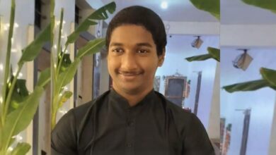 Bilaspur SIMS: Sad news...! The son of the head of the ENT department at SIMS committed suicide...he fell down after swinging from a ceiling fan.