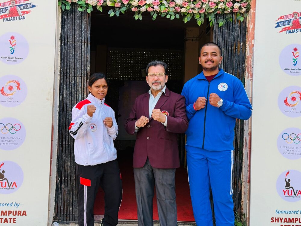 International Muay Thai Master: Chhattisgarh has achieved great honor! Anees Memon and Tikeshwari Sahu have become the first certified coaches to receive IFMA's Khan-12 grading.