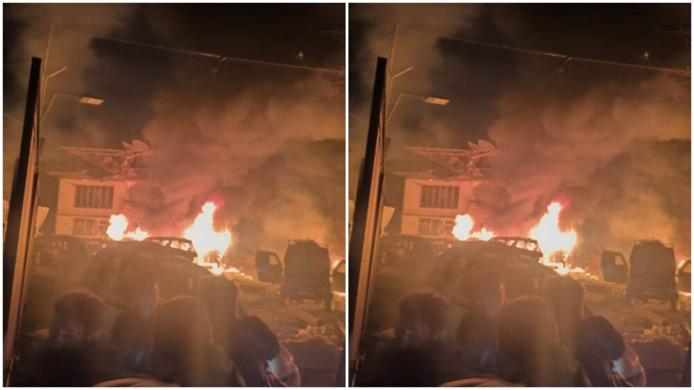 Major accident in Srinagar: Ammonium nitrate explodes at Nowgam police station, killing 10 people, including a police inspector.