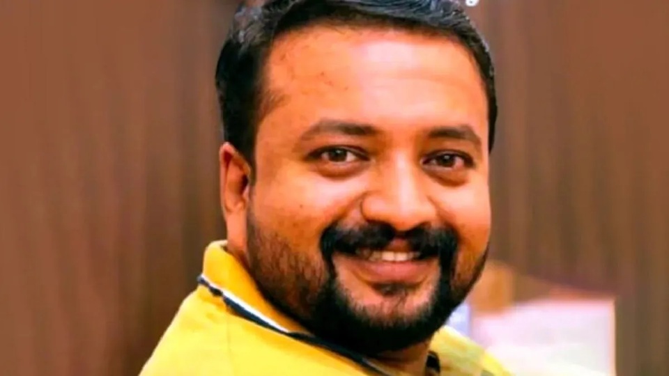 RSS worker commits suicide...! Body found hanging...Police investigating...BJP demands a detailed inquiry