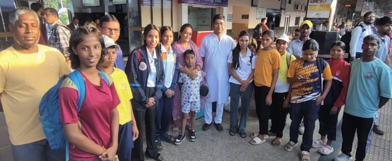 Thai Boxing: Dantewada's strength! Six players from Eklavya Sports Complex, Geedam, have been selected for the National Thai Boxing Championship. The 16th National Thai Boxing Championship will be held in Amritsar.